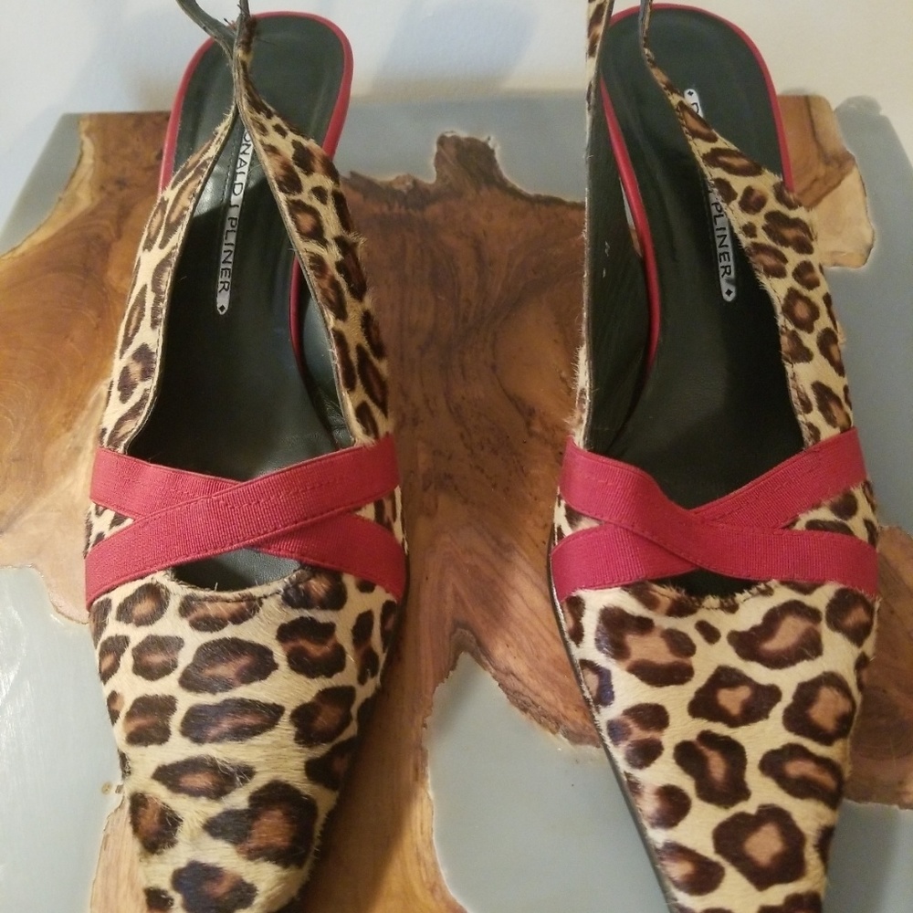 Donald J Pliner slingback heel shoe